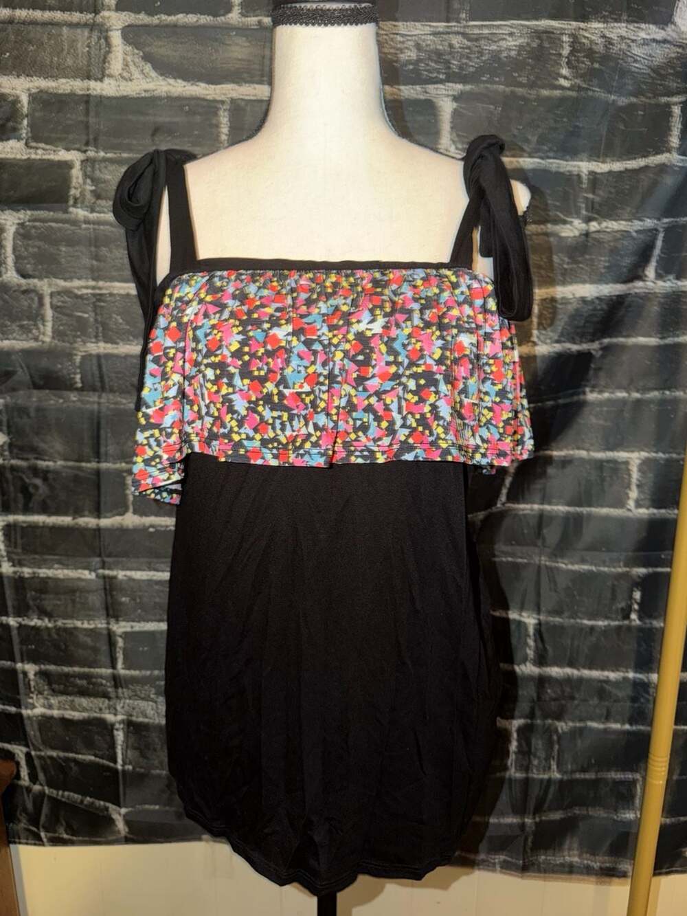 Heimish U.S.A. Black Geometric Print Ruffle Strappy Swimsuit Romper
